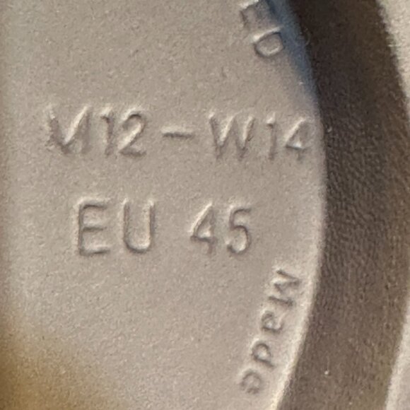 Oofos OOAHH UNISEX MAUVE Recovery Slide/Sandals Size M12 / W14  **NWT**  (E/P) - Picture 6 of 7